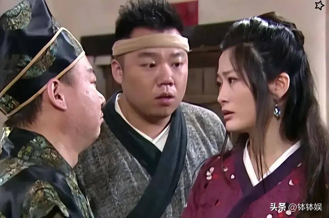 姜超于娟《武林外传》后首同框，20年没见，“杨慧兰”发福好多