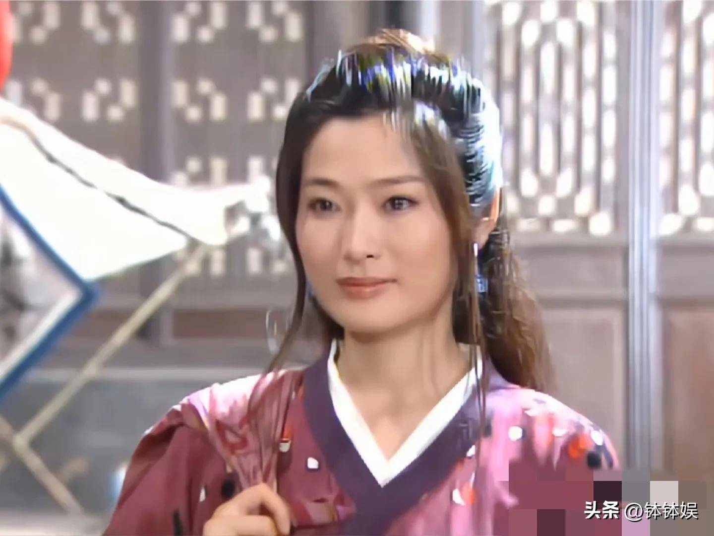 姜超于娟《武林外传》后首同框，20年没见，“杨慧兰”发福好多