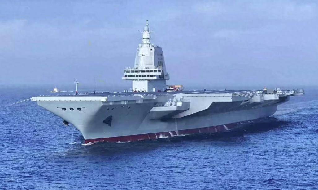 福建舰抵达南海，各国目光聚焦，接机准备已完成，高强度弹射试验即将上演？